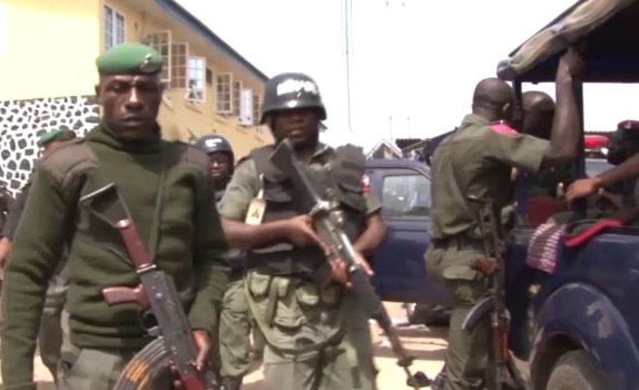Lagos Nigeria: Police arrest 42 suspected homosexuals at hotel